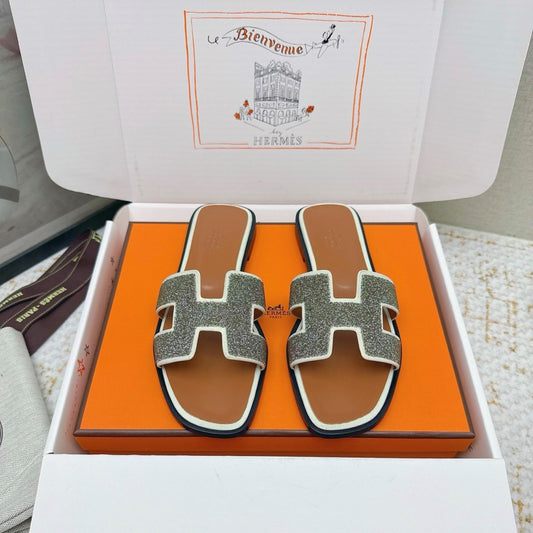 HM Oasis Sandals White Brown Suede Cowhide 625263