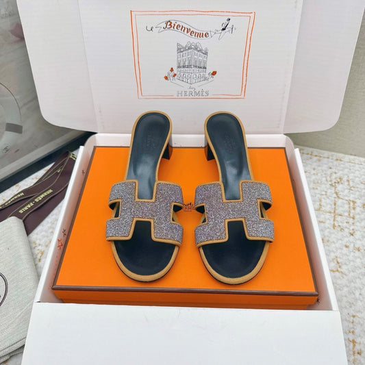 HM Oasis Sandals with Rhinestone Black Orange Cowhide 625268