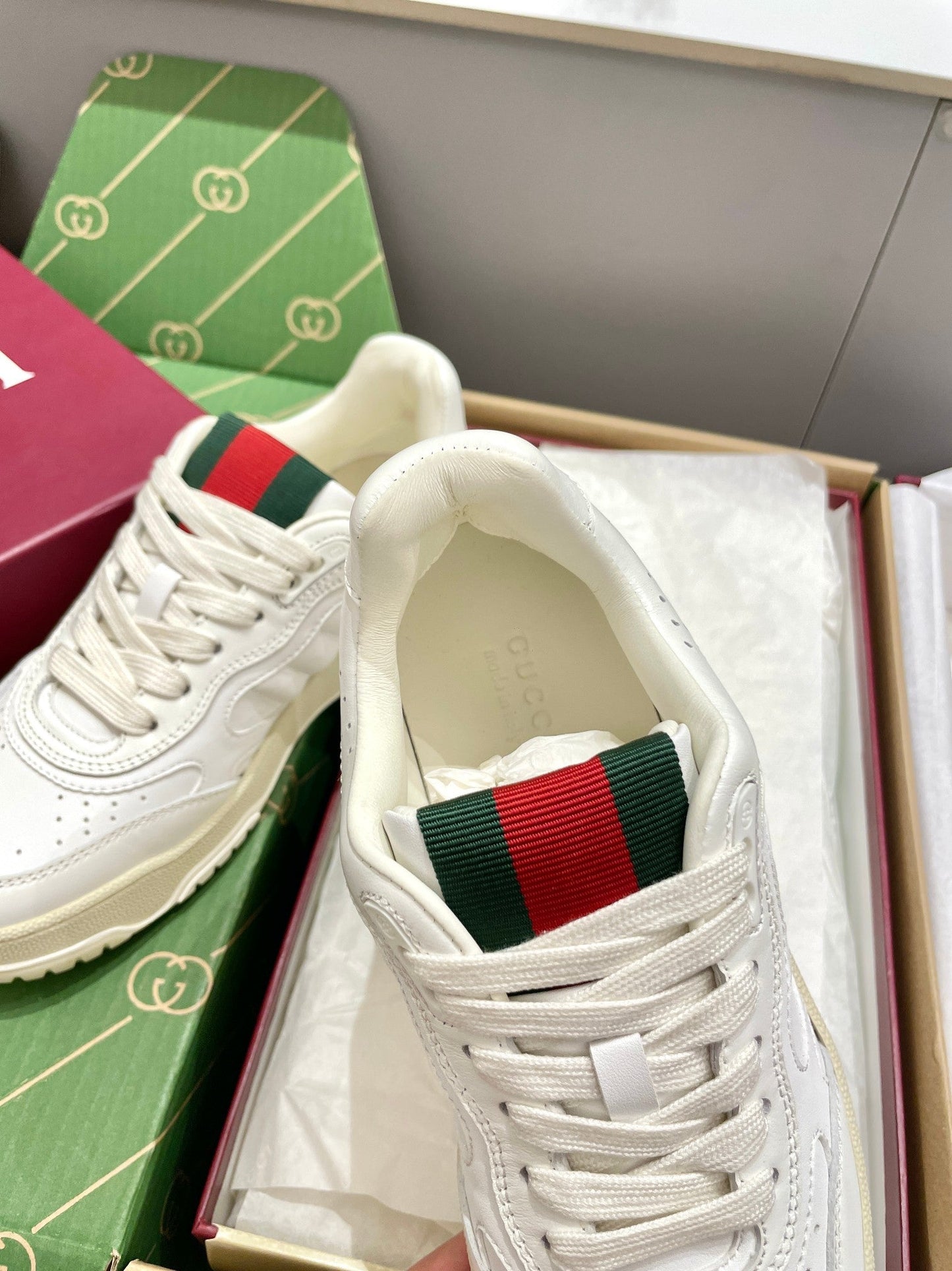 GG 26 Sneaker White Cowhide 632874