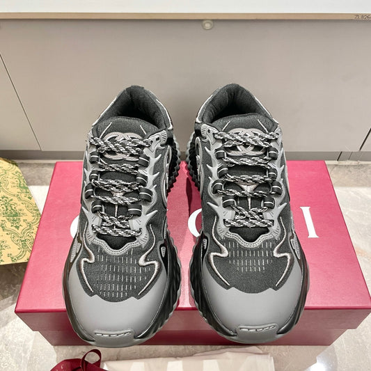 GG 26 Casual Sneakers Gray Black Mesh Fabric 632857