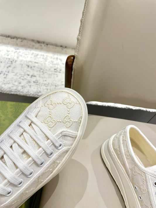 GG 26 Platform Sneaker White Cream Canvas 632837