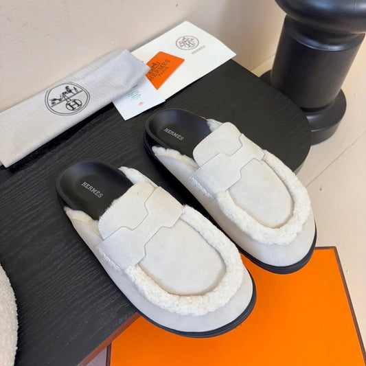 HM slippers birkenstocks ivory suede 478430
