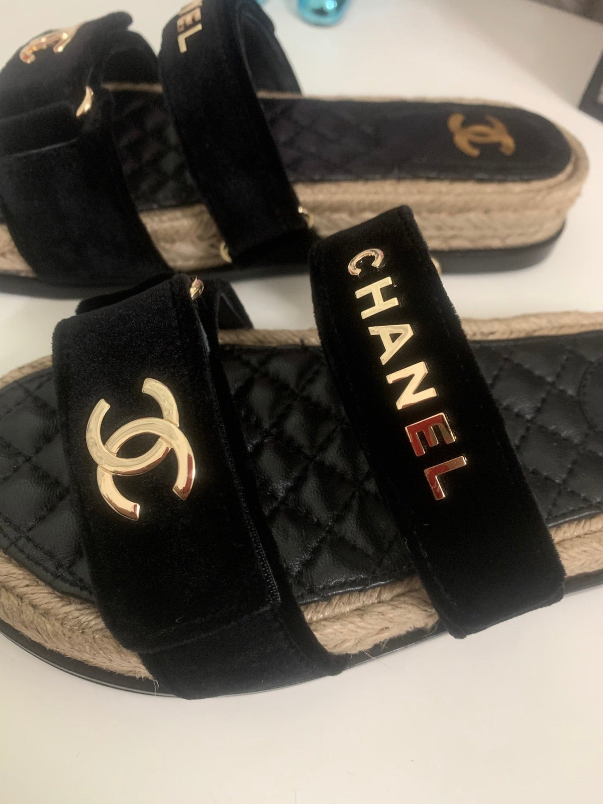 CC 26s Hemp Rope Platform Sandals Black Quited Sheepskin Velvet 862302