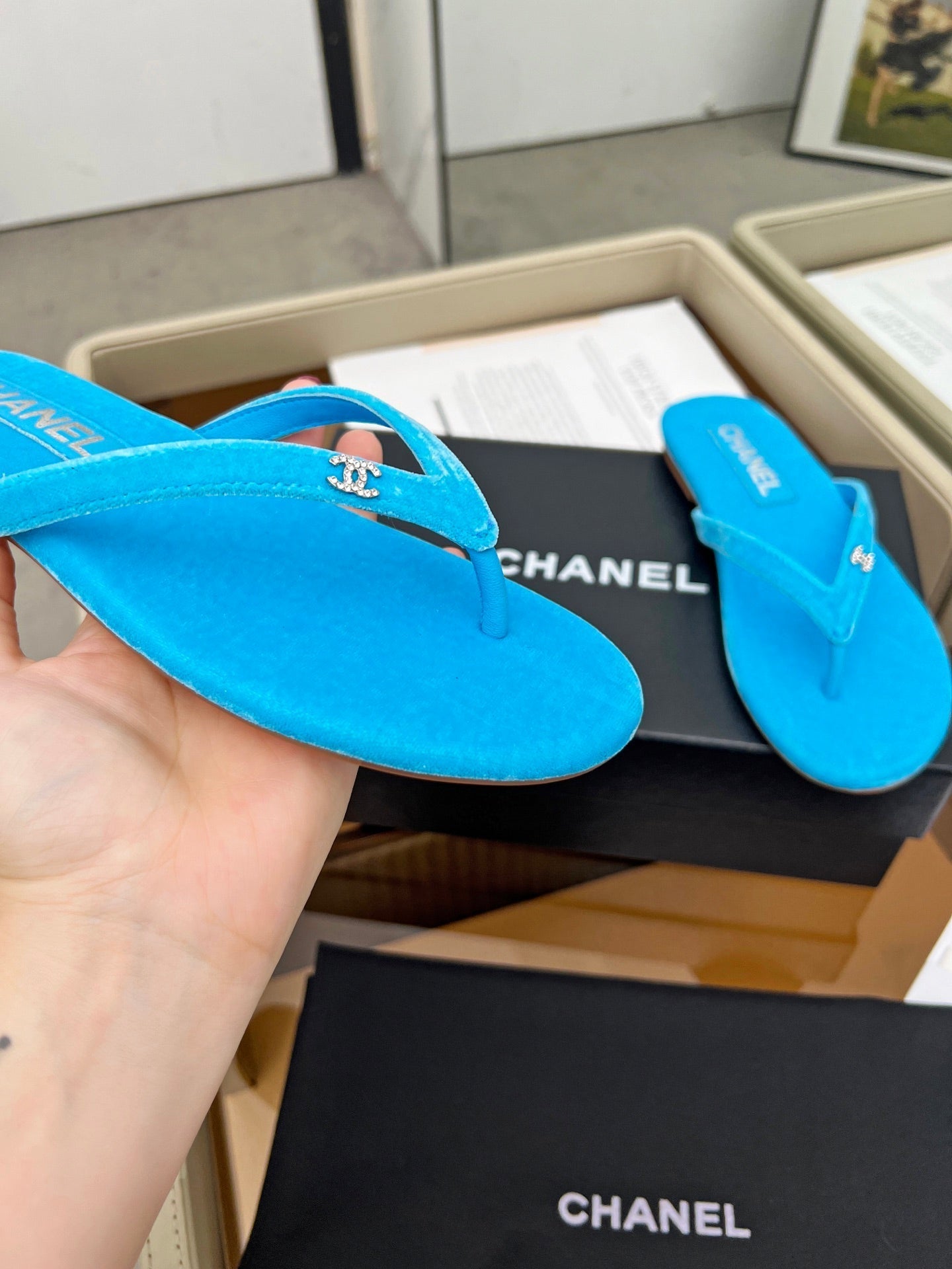 Chanel 2026 Kiss's Flipflops Sheepskin Velvet 802295