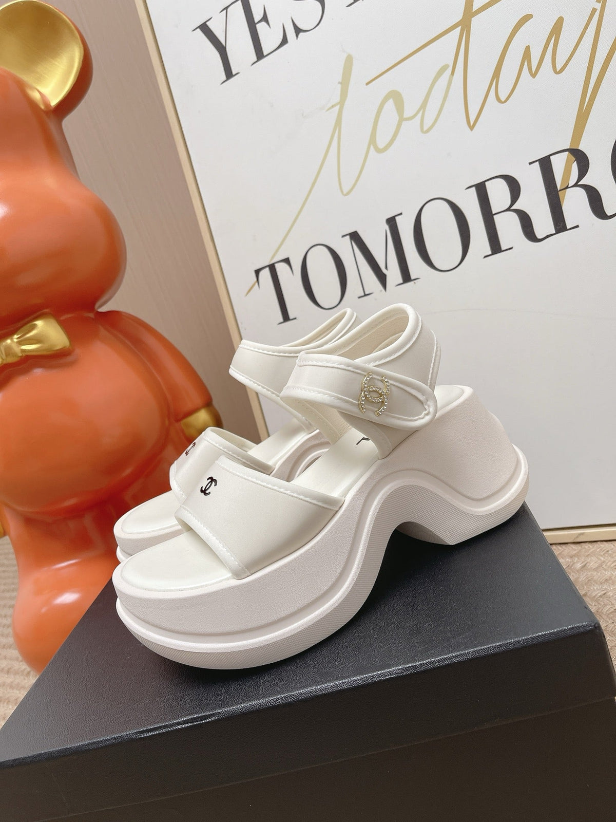 CC 26s Platform Sandals White Satin Rubber 901298