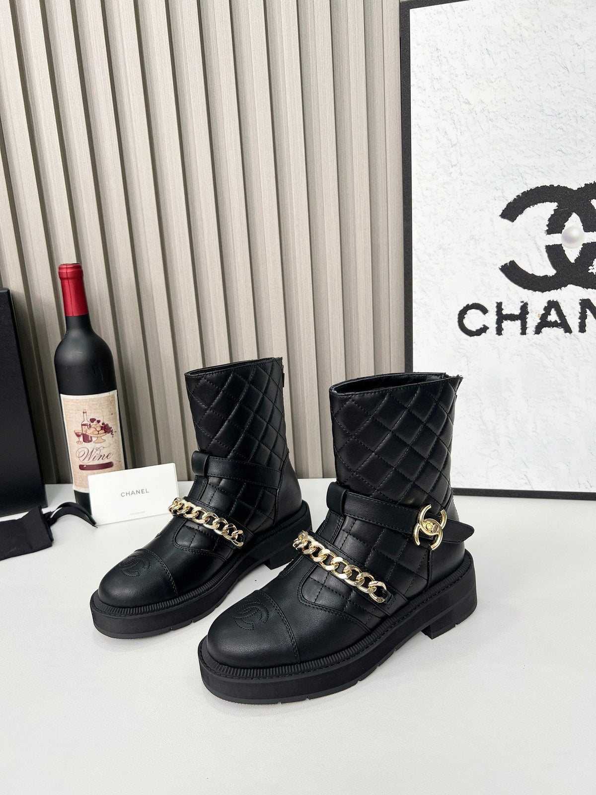 CC 26s Quilted Chain Boots Black Calfskin 924503