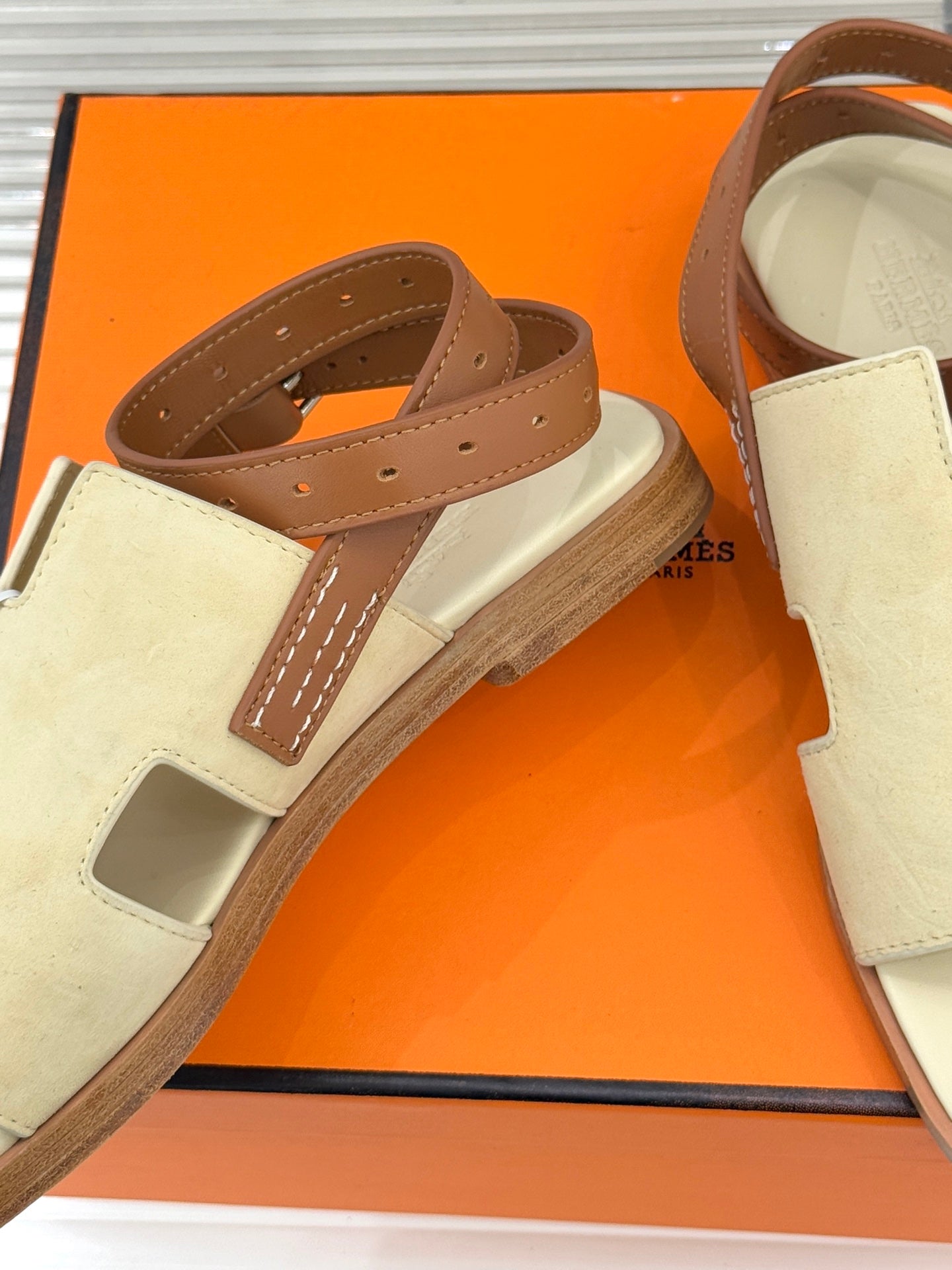 HM Maya Sandal Khahi Suede Leather 642795