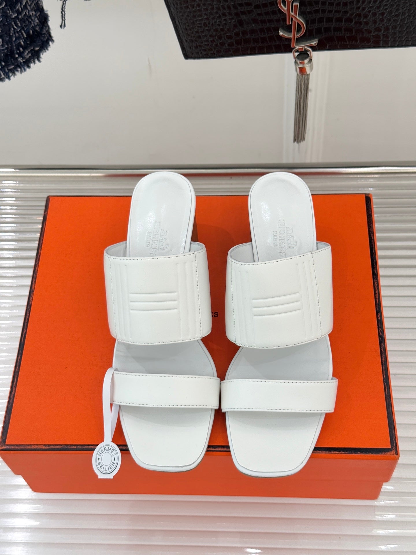 HM 26WF Monica 60 Sandal White Sheepskin 642860