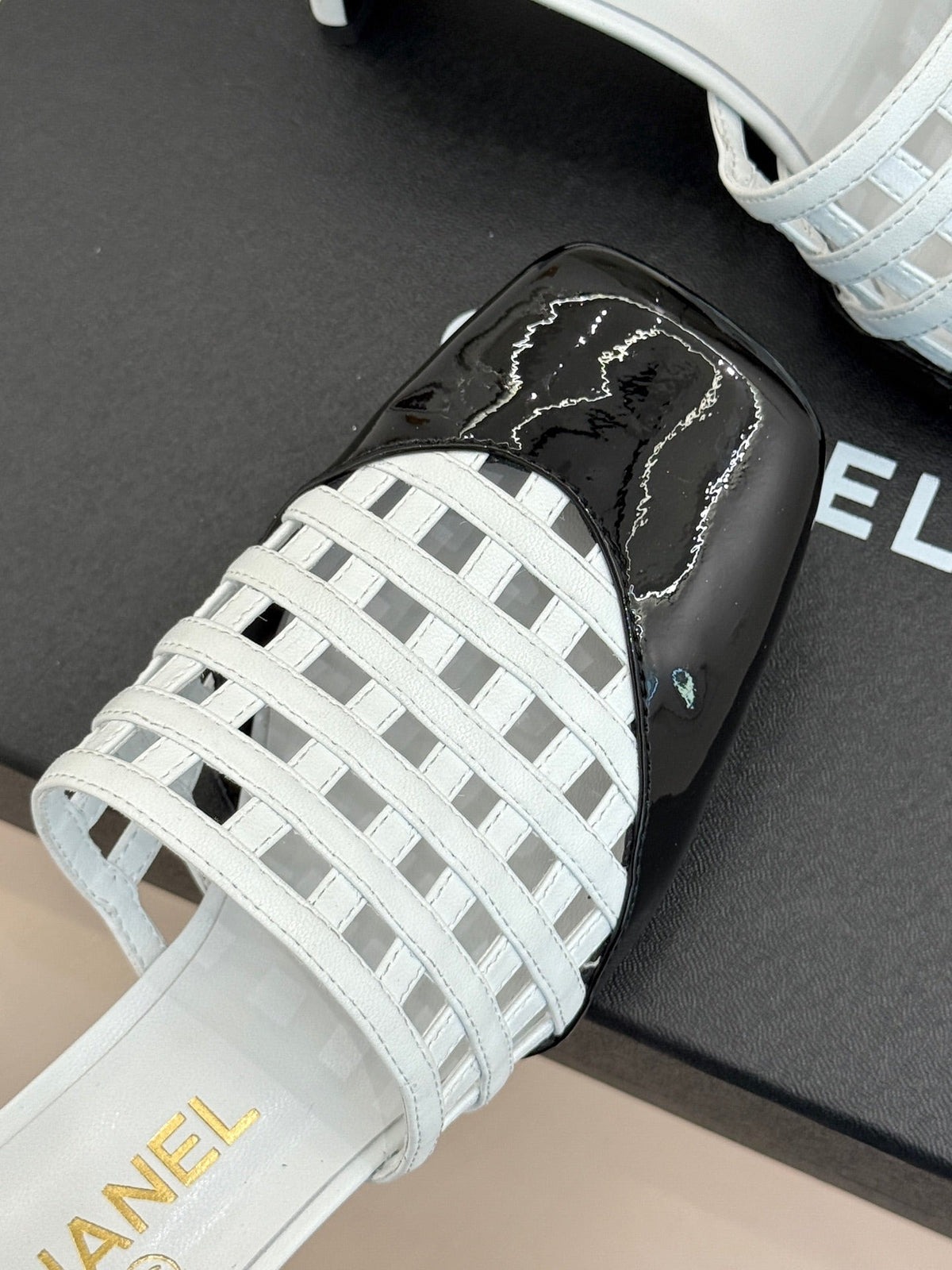CC Woven Square-Toe Slippers Black White Leather 825775