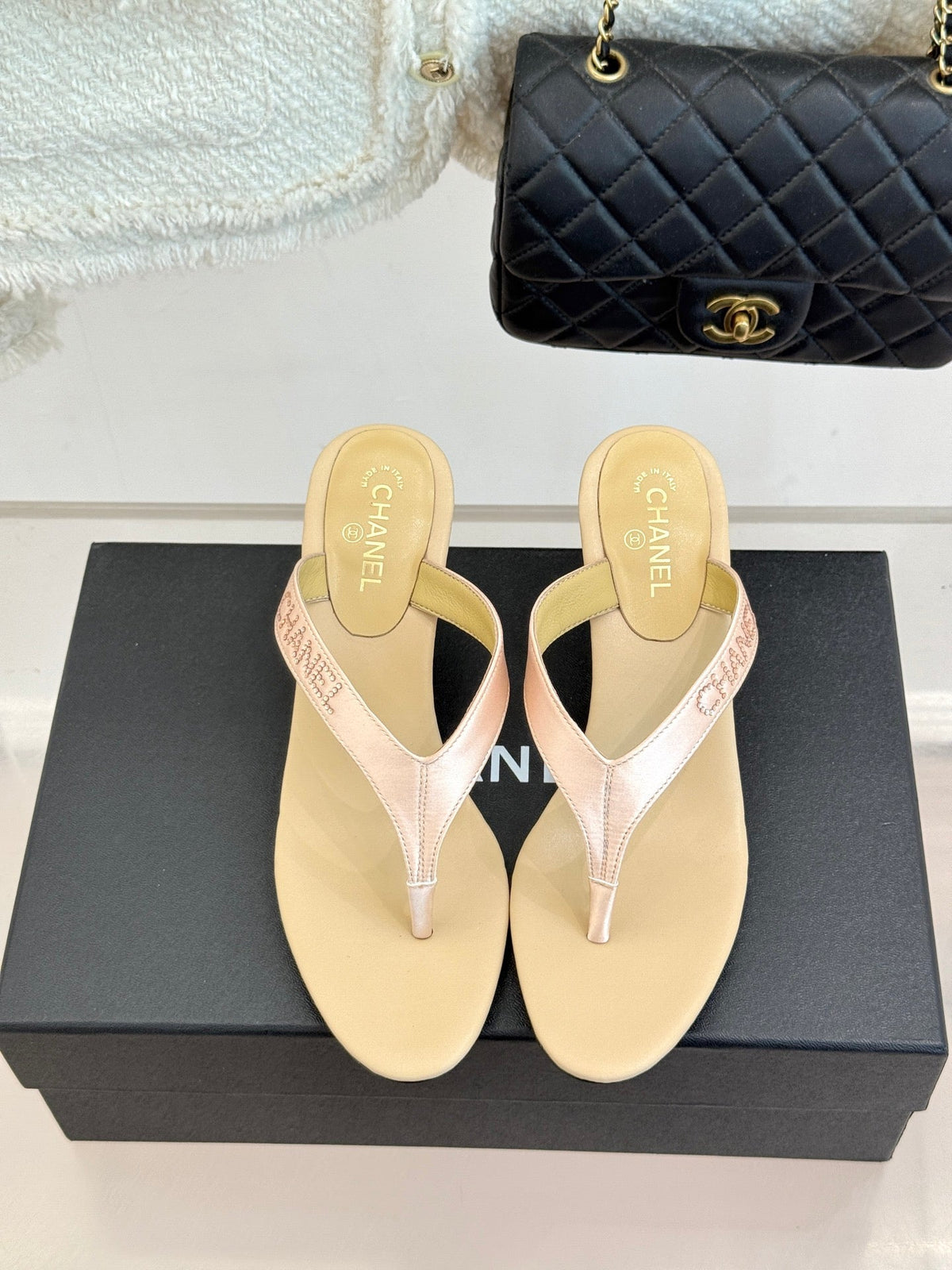 CC 2026 Thong Sandal 5.5cm Beige Satin 825792