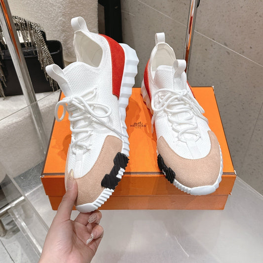 HM Lift Slip-On Sneaker White Red Brown Fabric Suede 608250