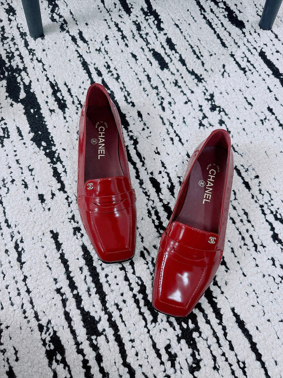 CC AW26 Mocassins Falt Red Shiny Leather 942471