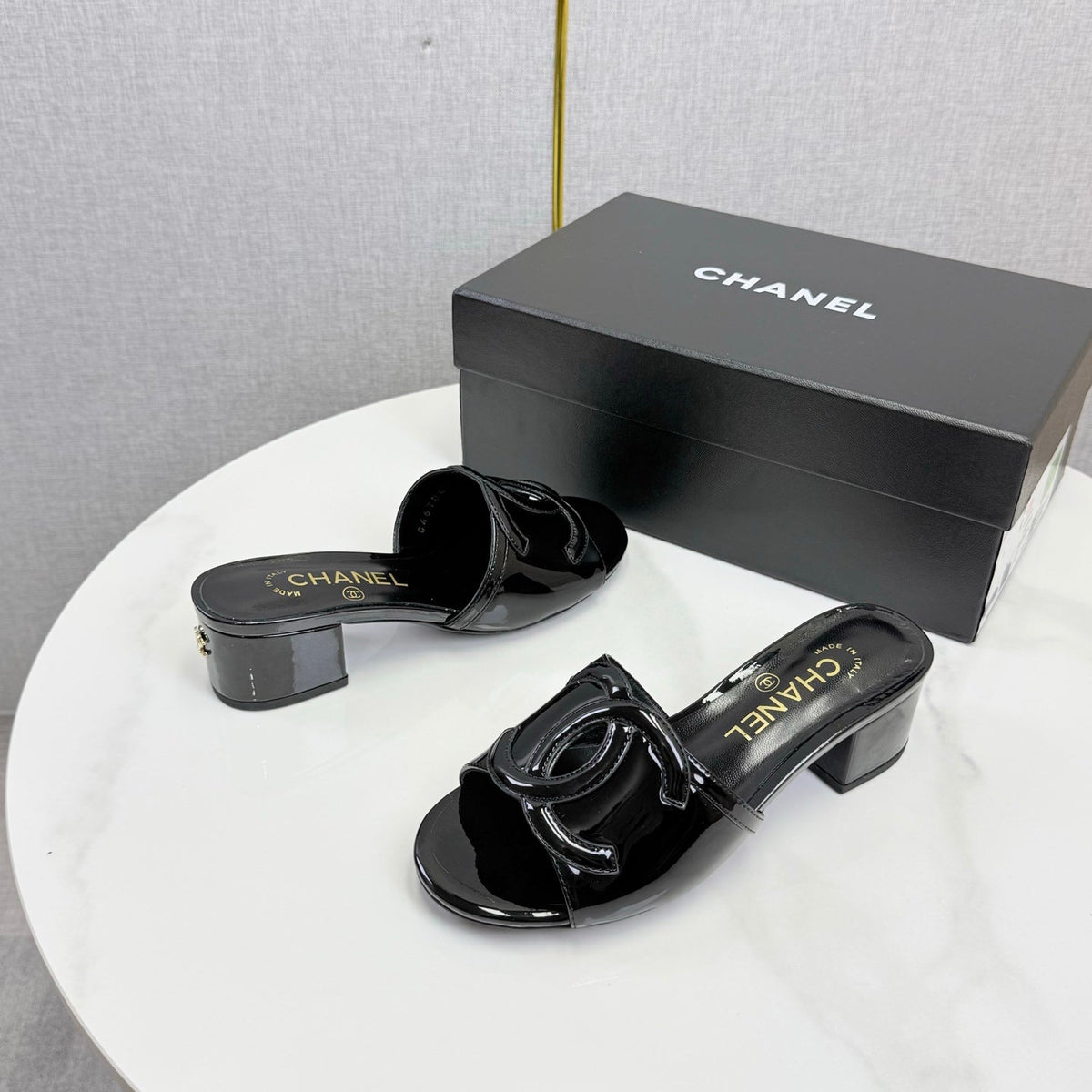CC 26s Block Heel Sandals 4cm Black Patent Calfskin