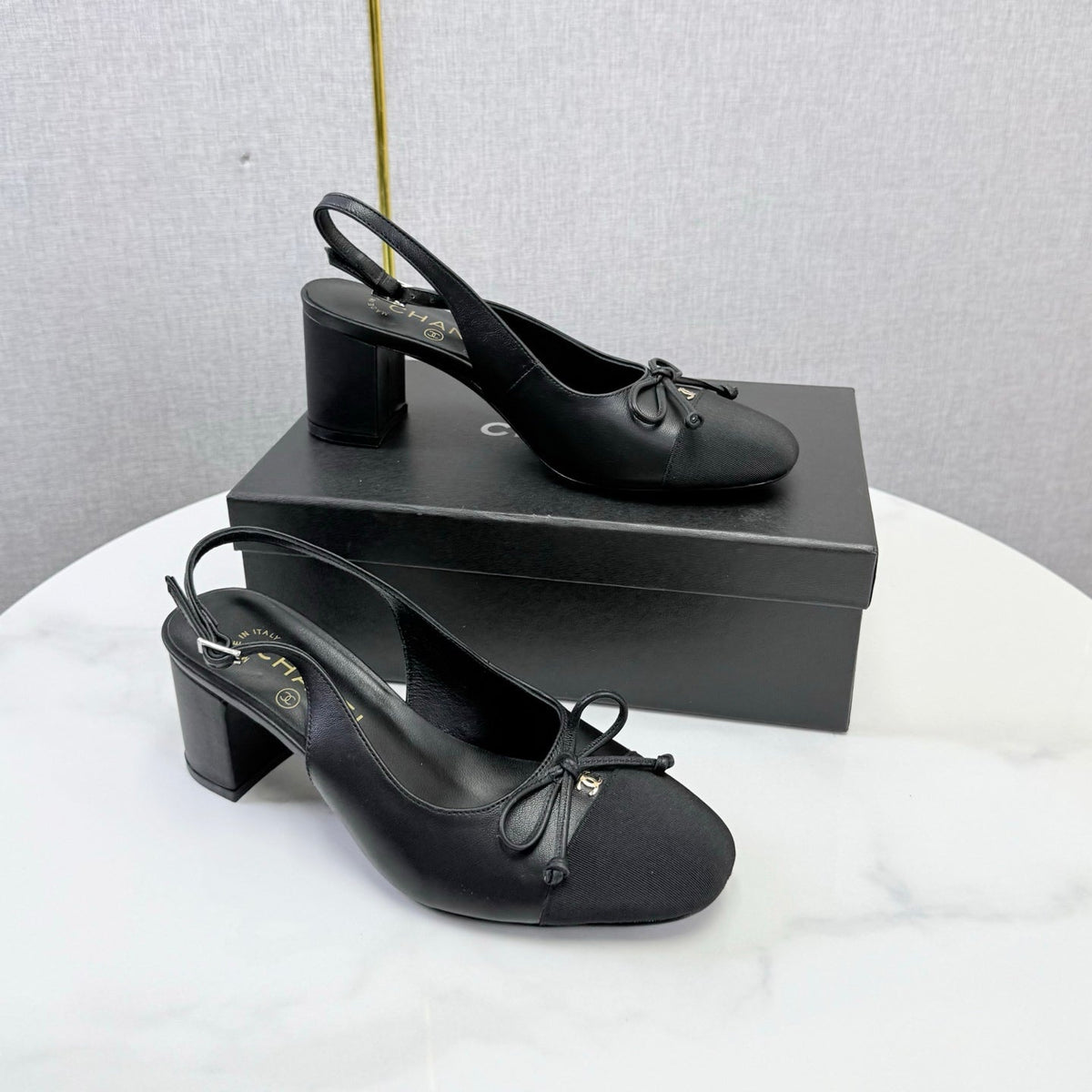 CC 26s Slingback Heels 45 Mm In Black Lambskin And Fabric