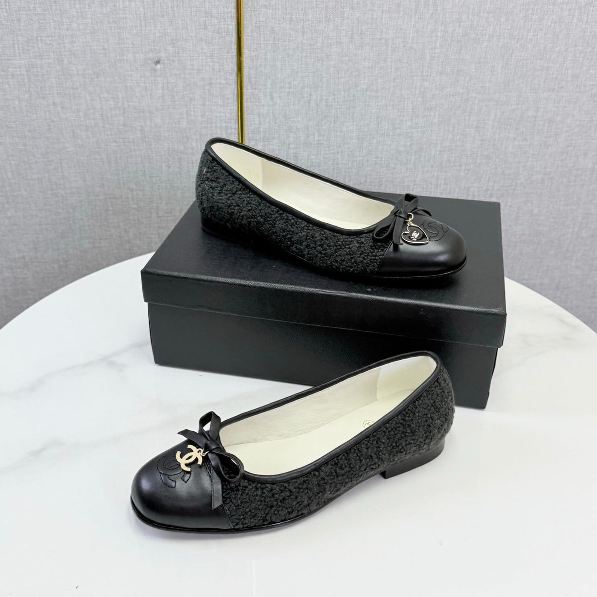 CC 26s Ballet Flats In Black Tweed And Lambskin