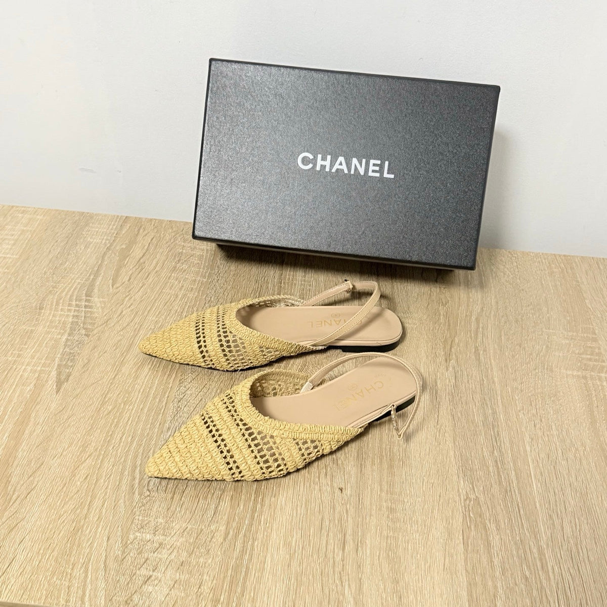 CC 26s Slingback Beige Straw 865690