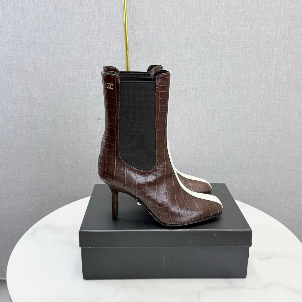 CC 26s Metiers d'Art Boot Coffee Embossed Leather 904448