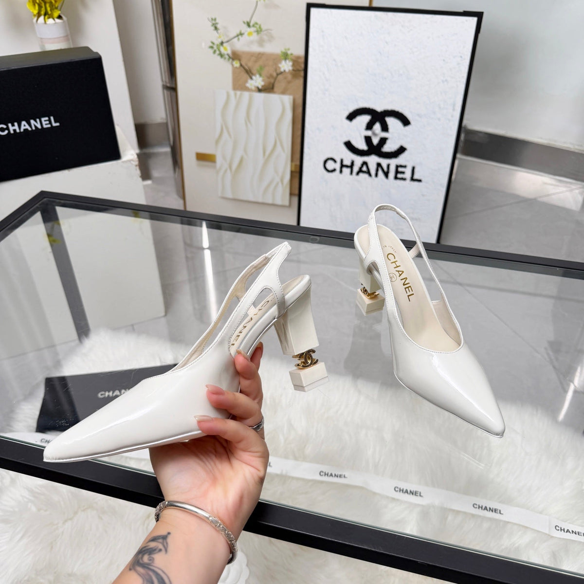 CC 26s Slingback 9cm White Patent Leather 872871