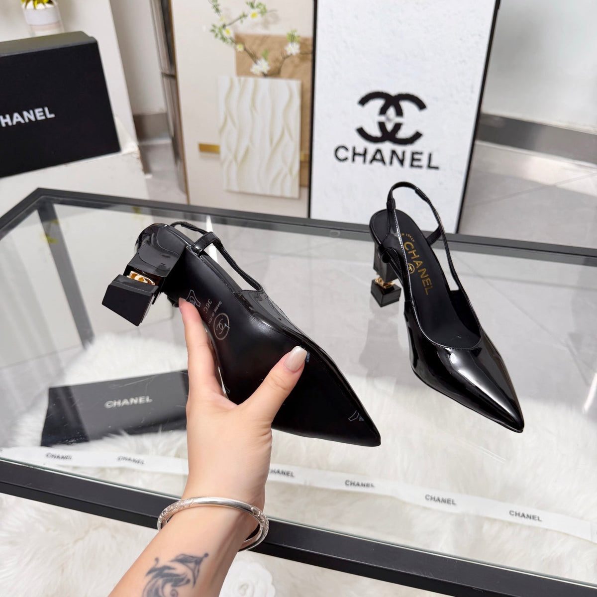 CC 26s Slingback 9cm Black Patent Leather 872875