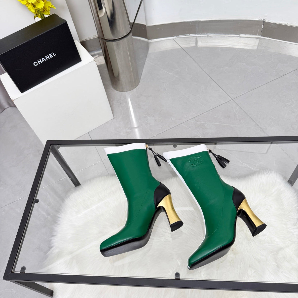 CC 26 FW Ankle Boots 8.5cm Green White Sheepskin 919944