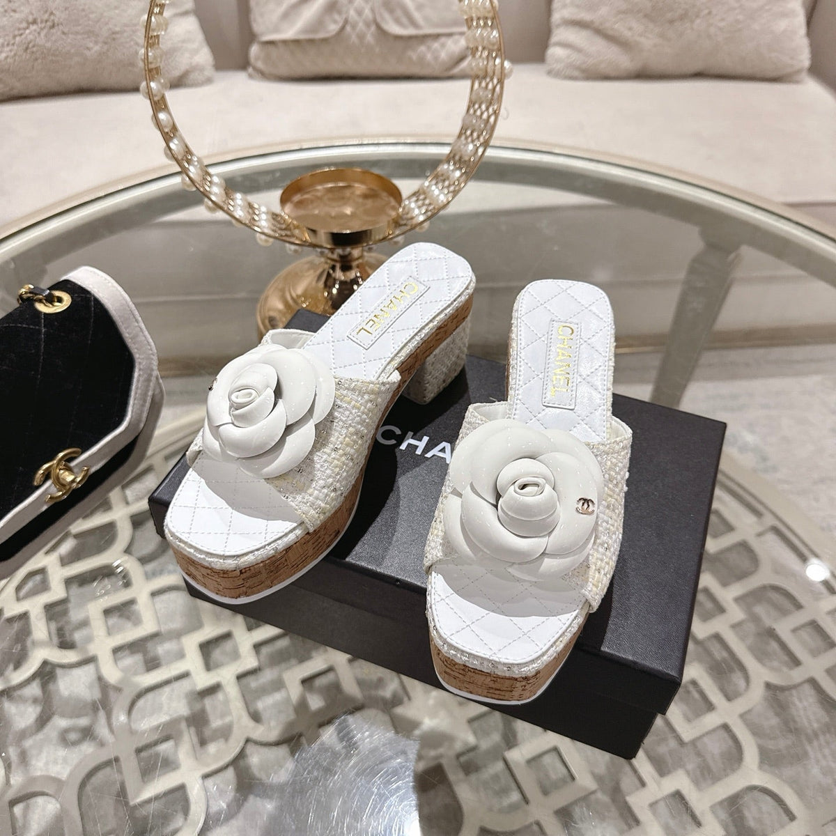 CC 26s Camellia Platform Slippers 65 White Tweed Leather 627054