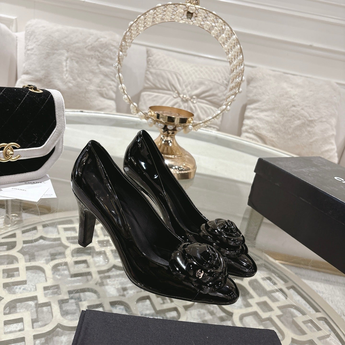 CC 26s High Heels Pump 85 Beige Black Patent Leather 627006
