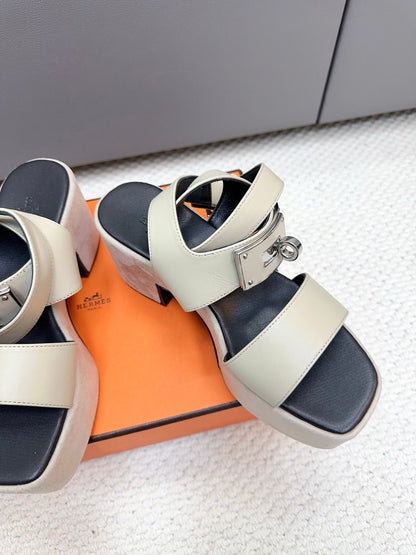HM 2026 Platform Sandals 70 Black Beige Suede Cowhide 664407