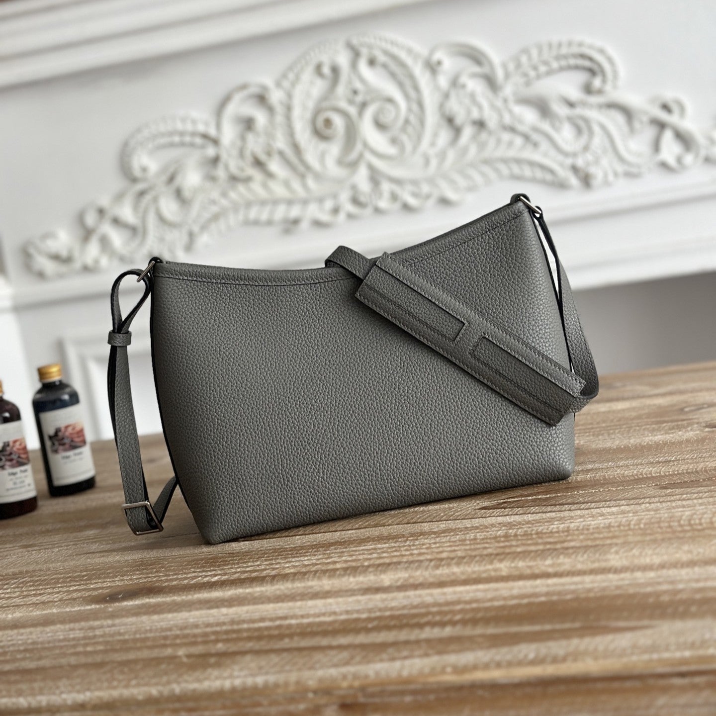 HM Berlingot Shoulder Bag Dark Grey Epsom Leather 270324
