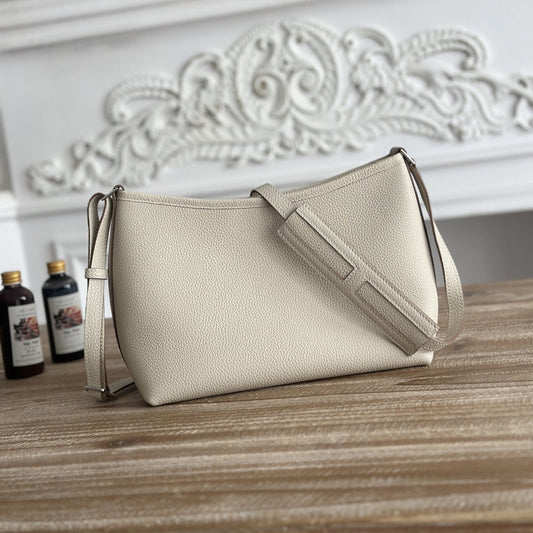 HM Berlingot Shoulder Bag Off White Epsom Leather 270326