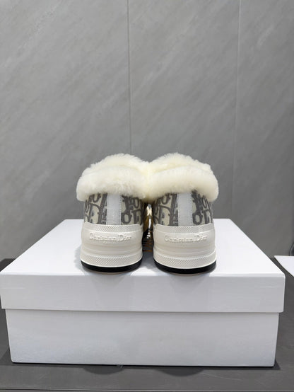 CD 26 Classic Sneaker White Gray Fabric Wool Jacquard 614452