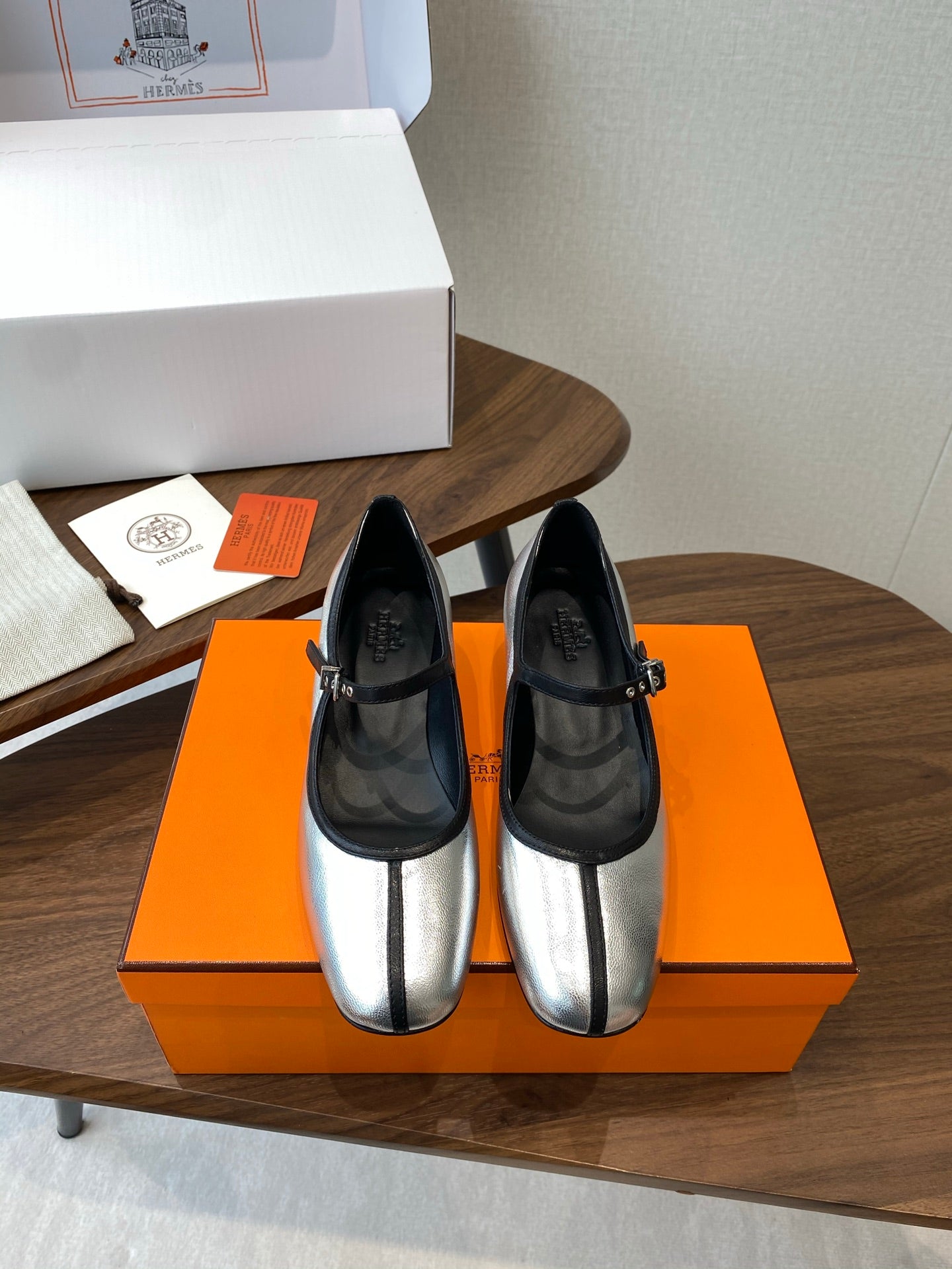 HM 25s Mary Jane 40mm Sliver Calfskin 422568