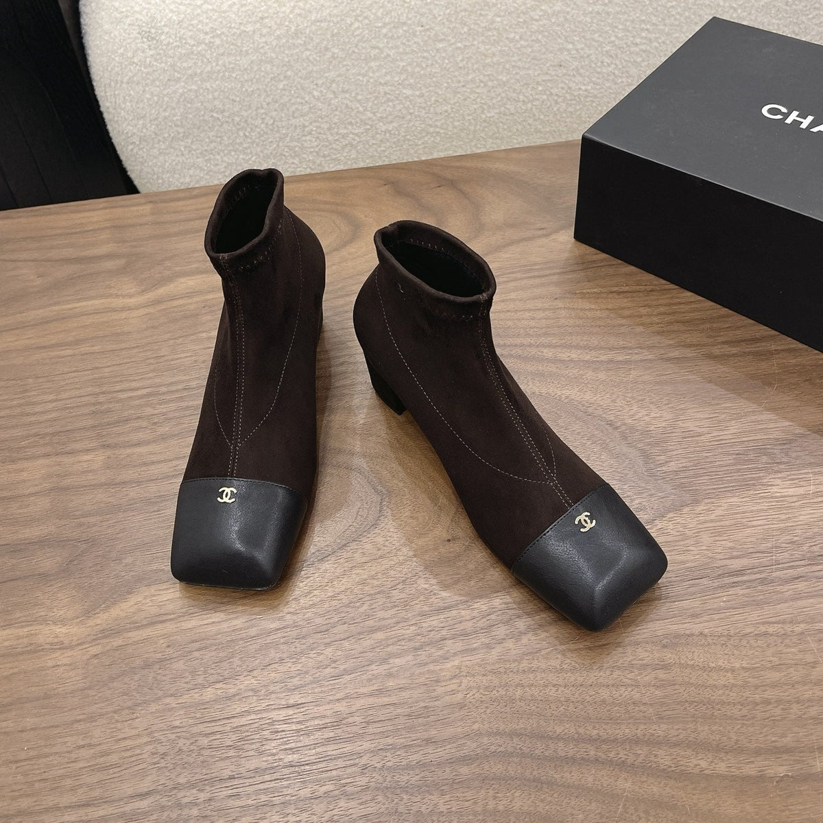 CC 26s Oxford Boots 5.5cm Coffee Suede 909940