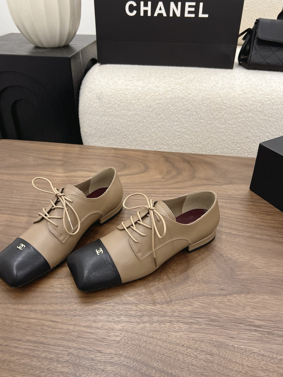 CC 26s Loafer 2cm Black Taupe Leather 910474