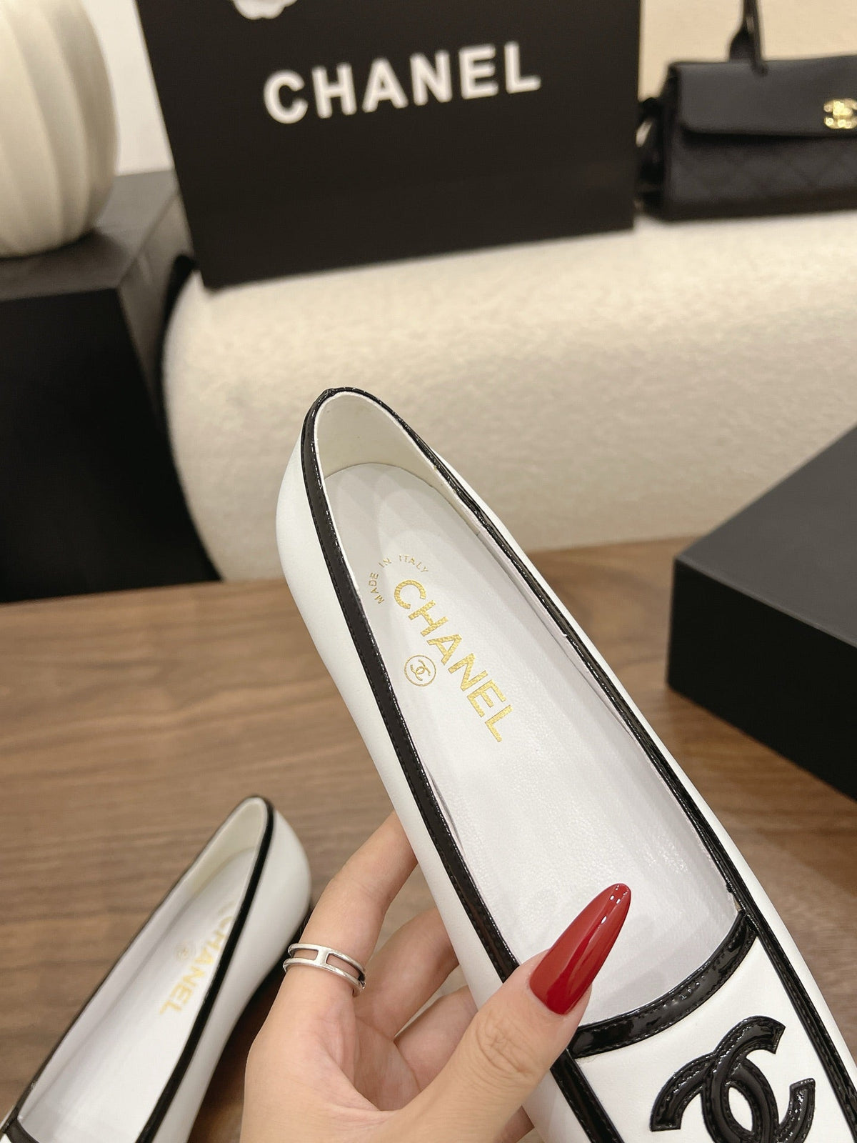 CC 26s Ballet Flat Black White Lambskin Patent Leather 915313