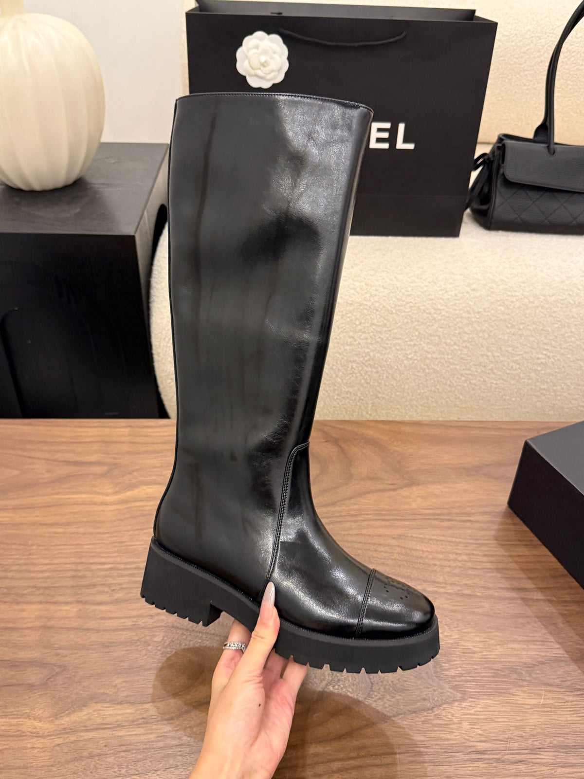 CC 26B Knee-High Boots 4.5cm Black Glossy Leather 122443