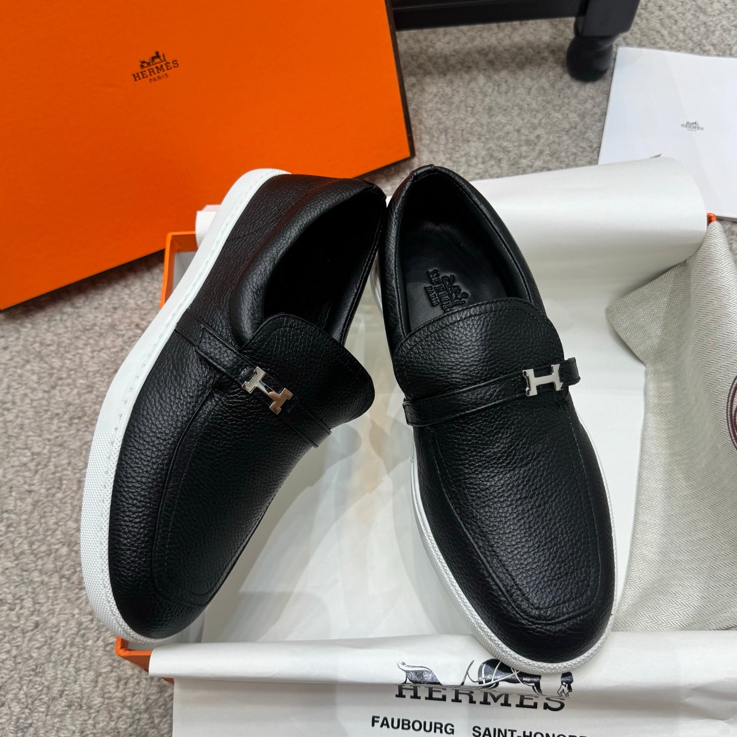 HM Job Loafers Black Grain Cowhide 523214