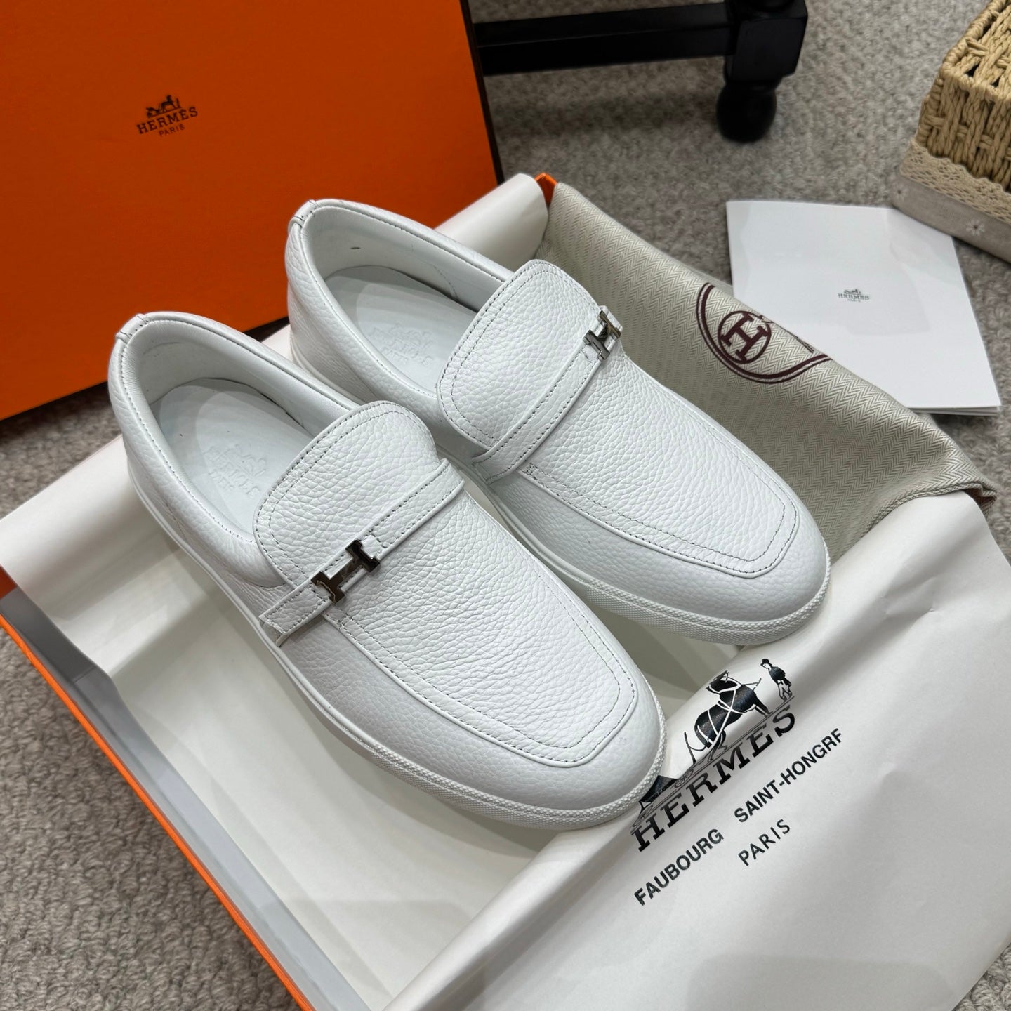 HM Job Loafers White Grain Cowhide 523215