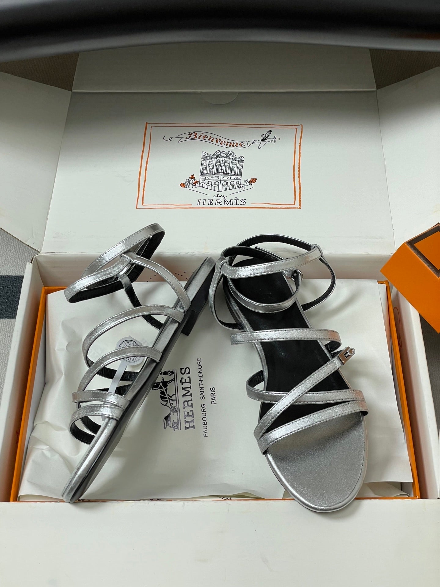 HM Lullaby Sandals Sliver Calfskin 593787