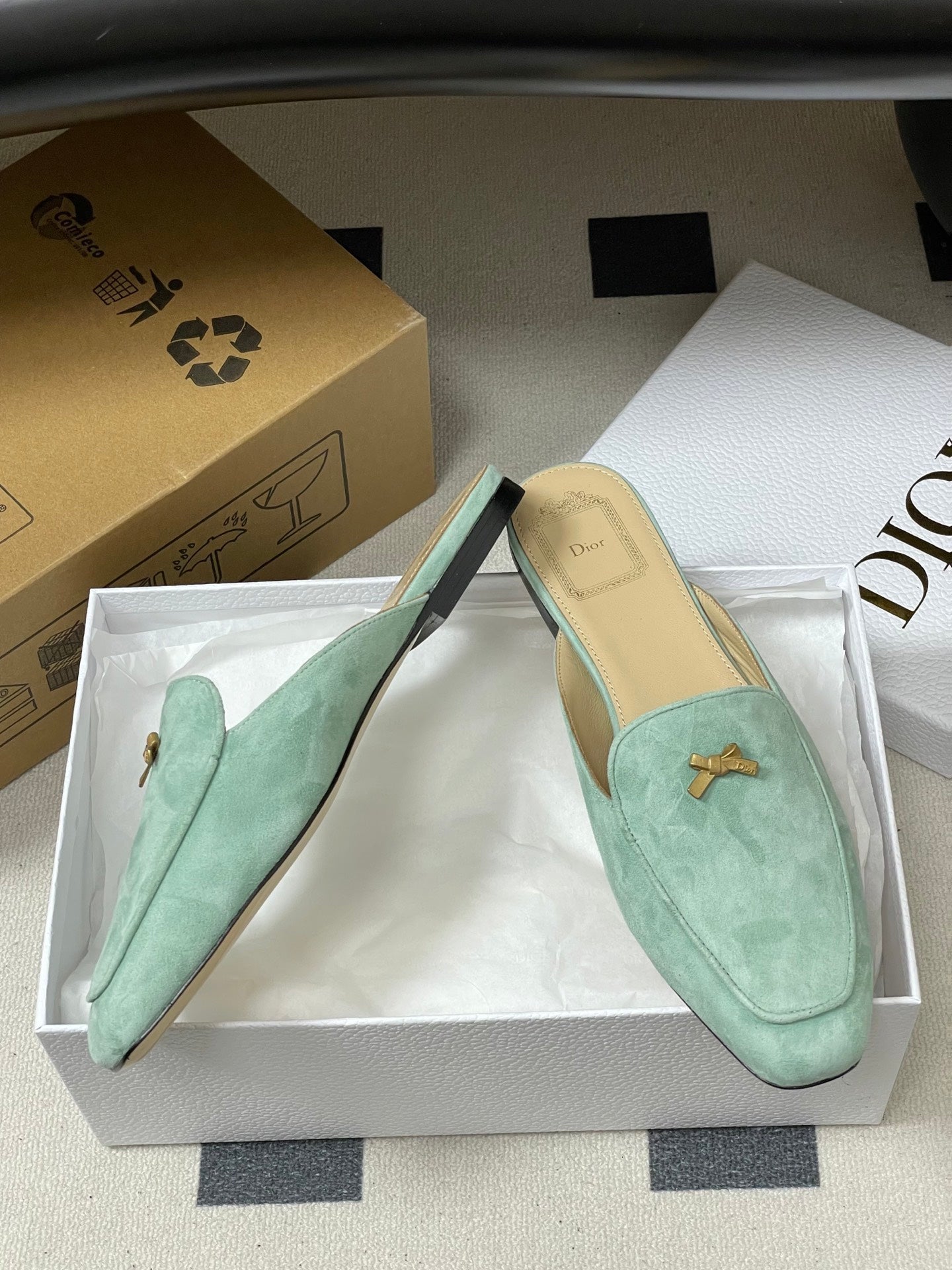 CD 26 Bow Mules Pastel Mint Green Suede Cowhide 632592