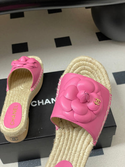 CC 26s Camellia Slippers Beige Pink Rope Smooth Leather 649398