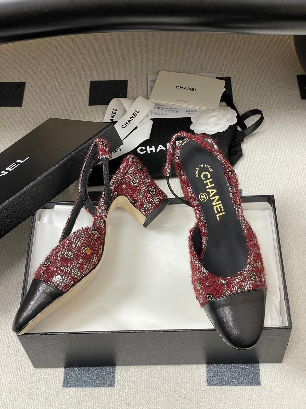 CC 26s Slingback 65 Dark Red Black Tweed Sheepskin 649423