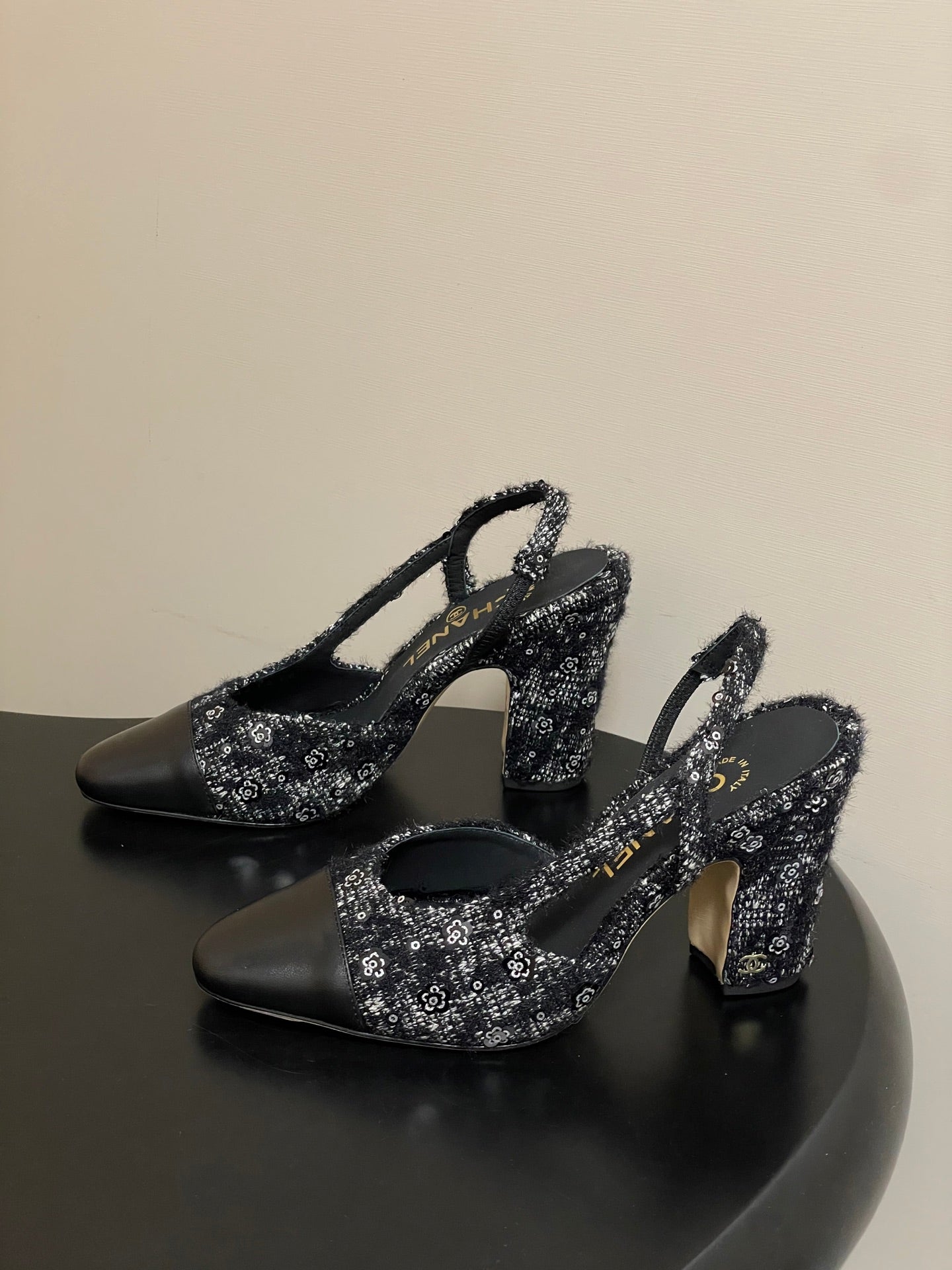 CC 26s Slingback 95 Black Tweed Sheepskin 649418