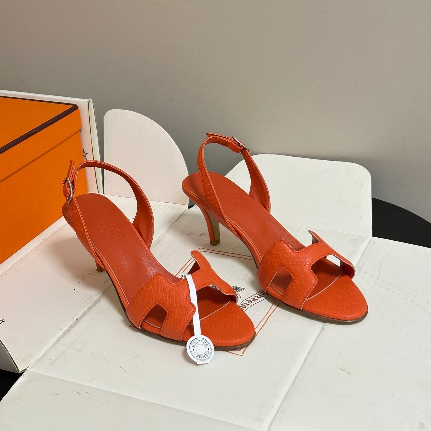 HM Holy Sandal Orange Cowhide 835000