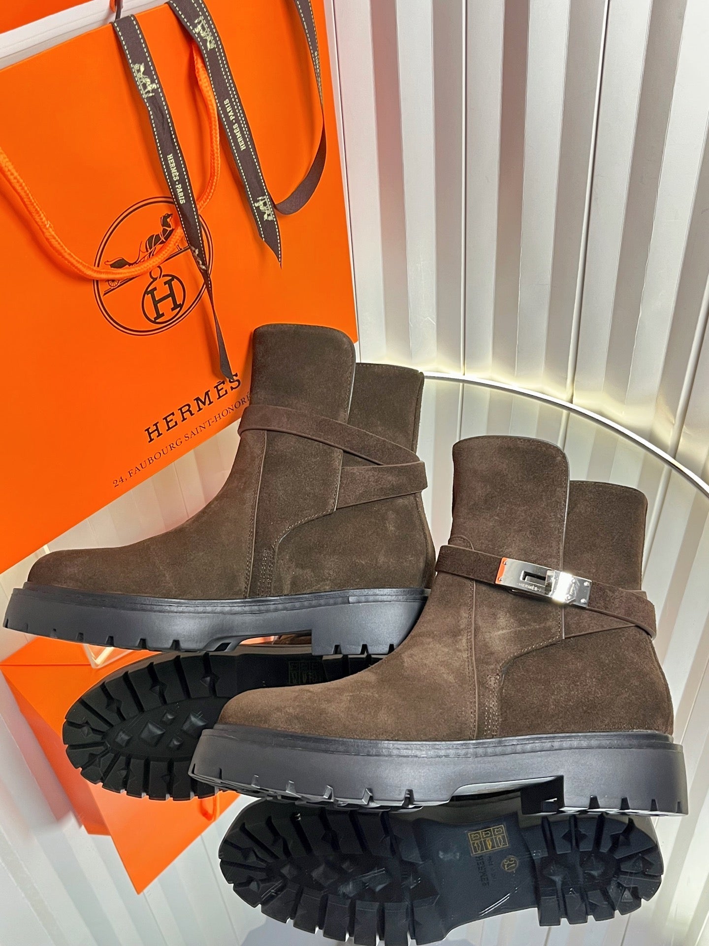 HM Jeff Ankle Boot Taupe Suede 616101