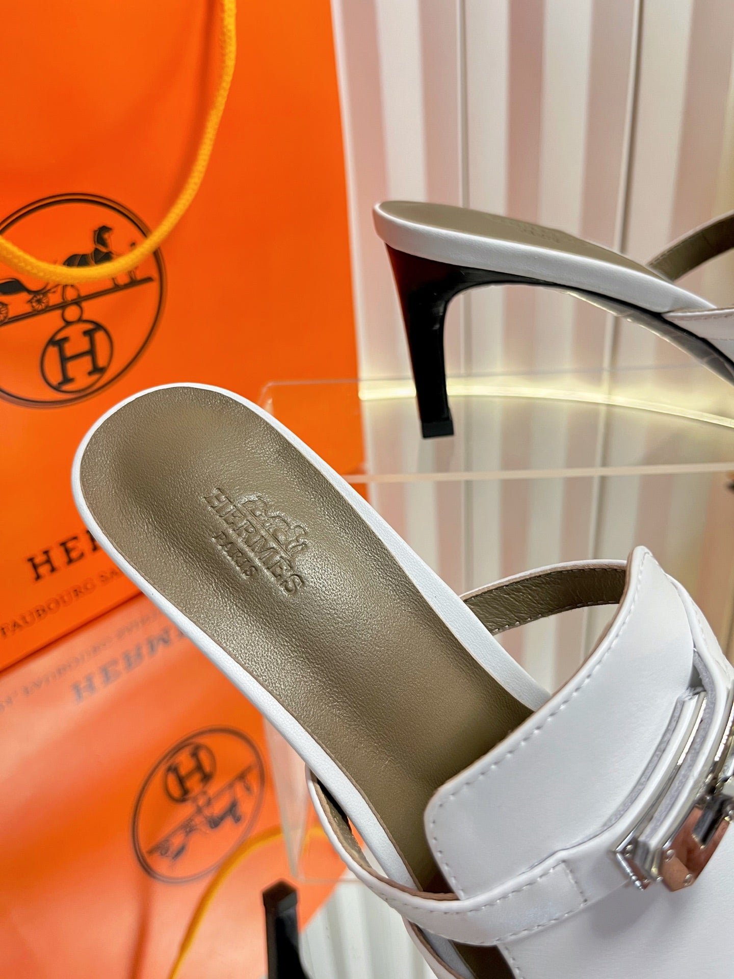 HM Cute Sandal 7cm White Calfskin 616212