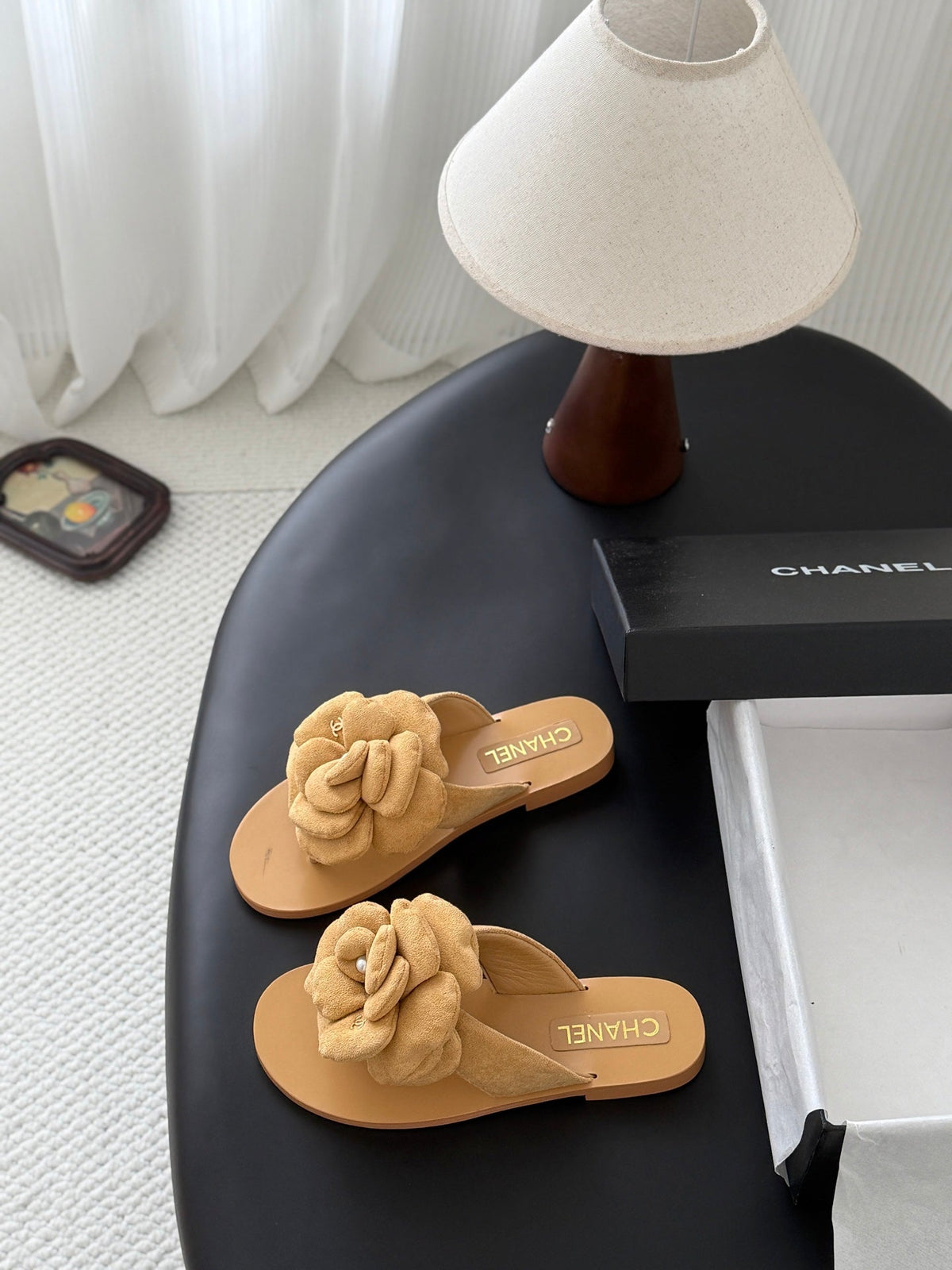 CC 26K Camellia Slippers Light Beige Suede 914834