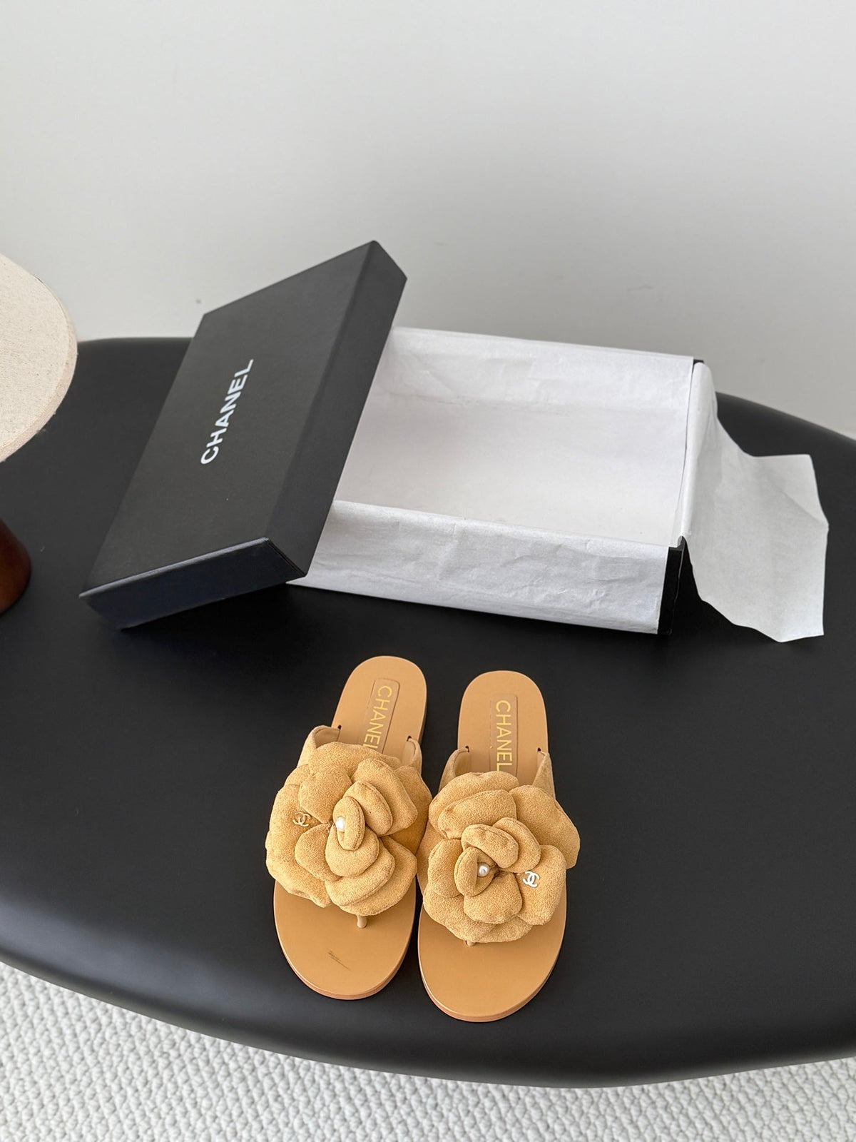 CC 26K Camellia Slippers Light Beige Suede 914834