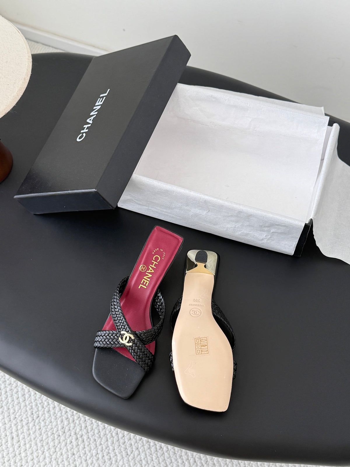 CC 26s Cross Slippers Burgundy Black Lambskin 914971