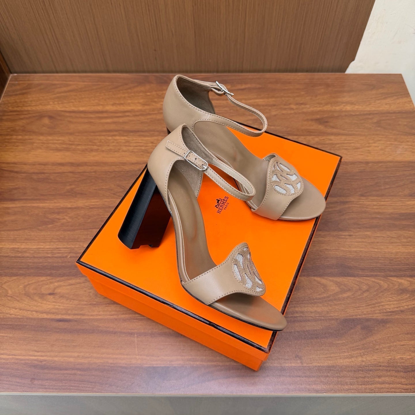 HM 26s Marquise Sandal 85mm In Taupe Calfskin