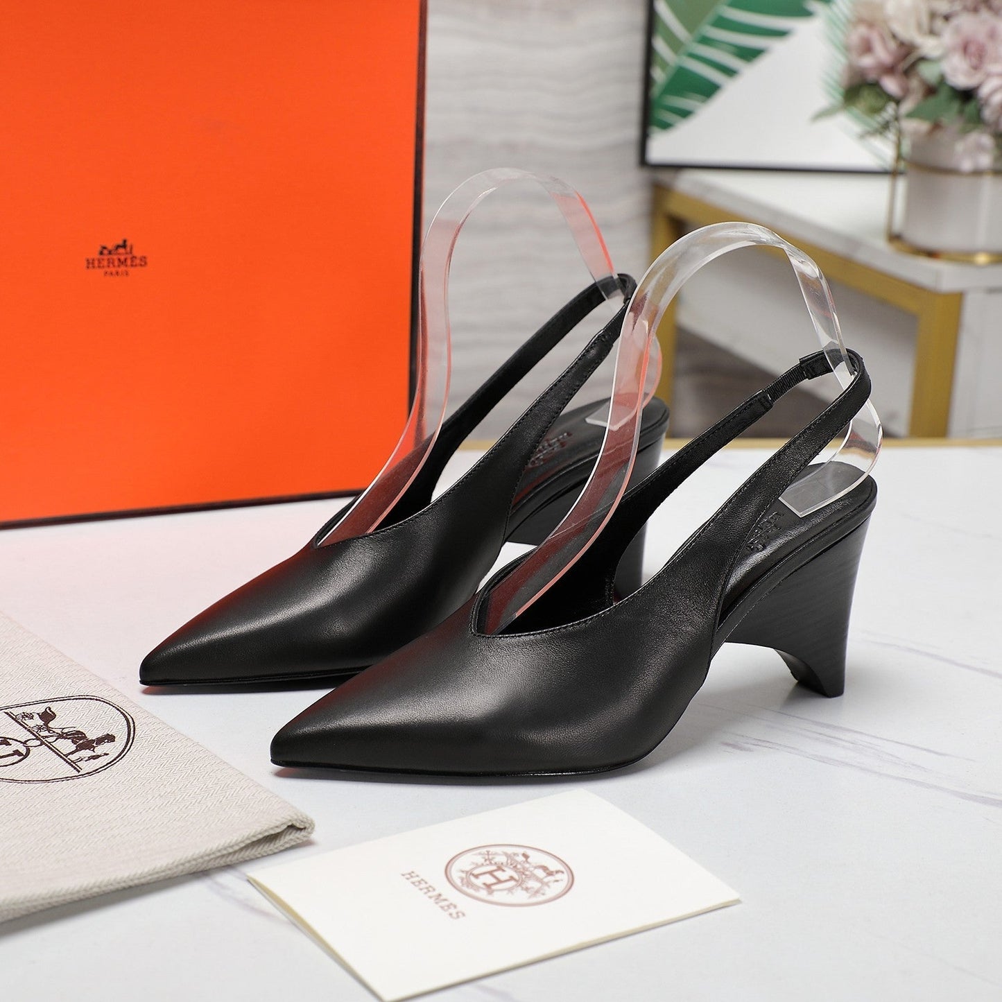 HM  Classic High-Heeled Slingback 70mm Black Sheepskin 547641